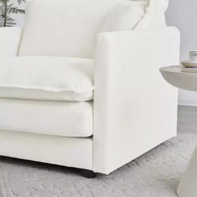 Divano a U modulare: chaise longue reversibile, doppi pouf e comfort eccezionale