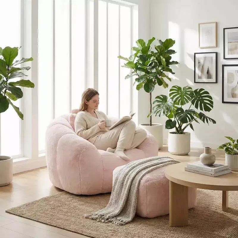Poltrona con poggiapiedi in tessuto Teddy, comoda poltrona lounge e pouf per soggiorno, camera da letto o angolo lettura